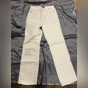 Judy Blue Women's Straight Leg Jeans - ecru size 7 NWT